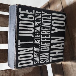 Primitives by Kathy box sign